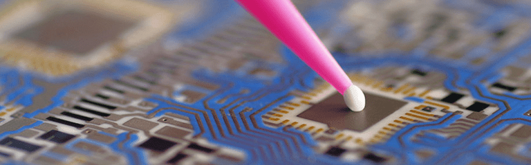 Los adhesivos desempeñan un papel fundamental en la industria electrónica
