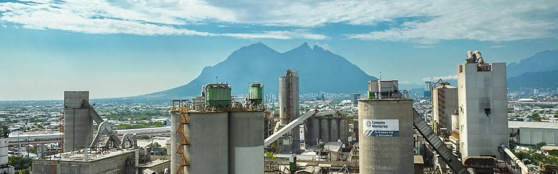 Adhesivos Epóxicos Chemlok: La Máxima Resistencia Estructural para la Industria de Monterrey