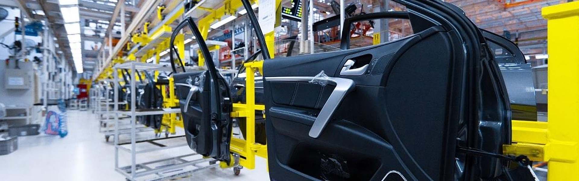 Adhesivos Químicos para la Manufactura del Futuro